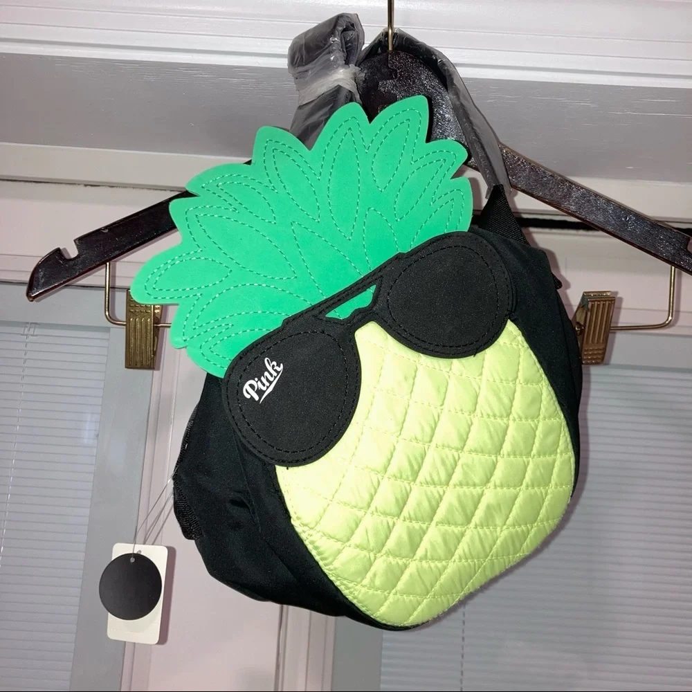 NWT PINK Victoria's Secret Pineapple Cooler Limited Edition - Picture 2 of 13